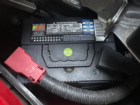 Used 2007 Saturn Sky Red Line RWD image 13