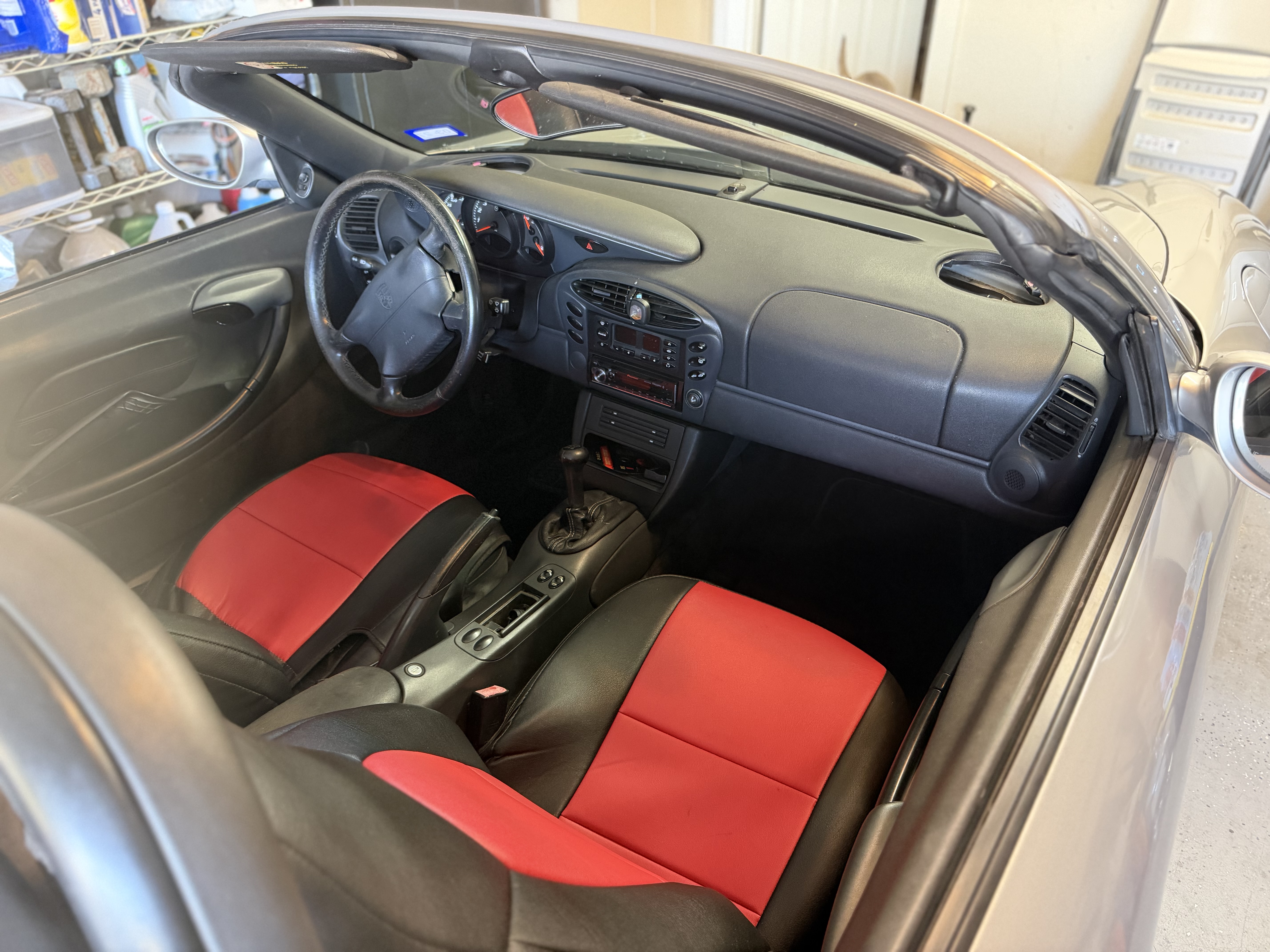 Used 1998 Porsche Boxster RWD image 11