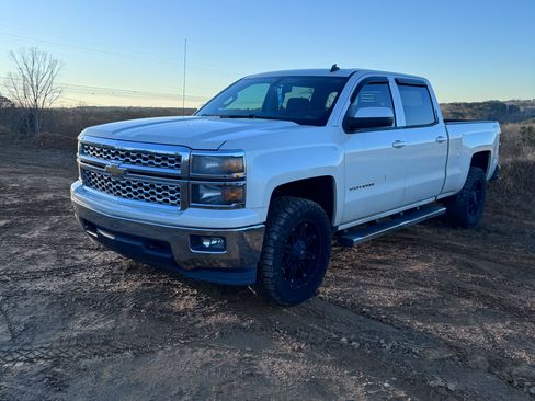 Used 2014 Chevrolet Silverado 1500 LT w/ LT Convenience Package image 2