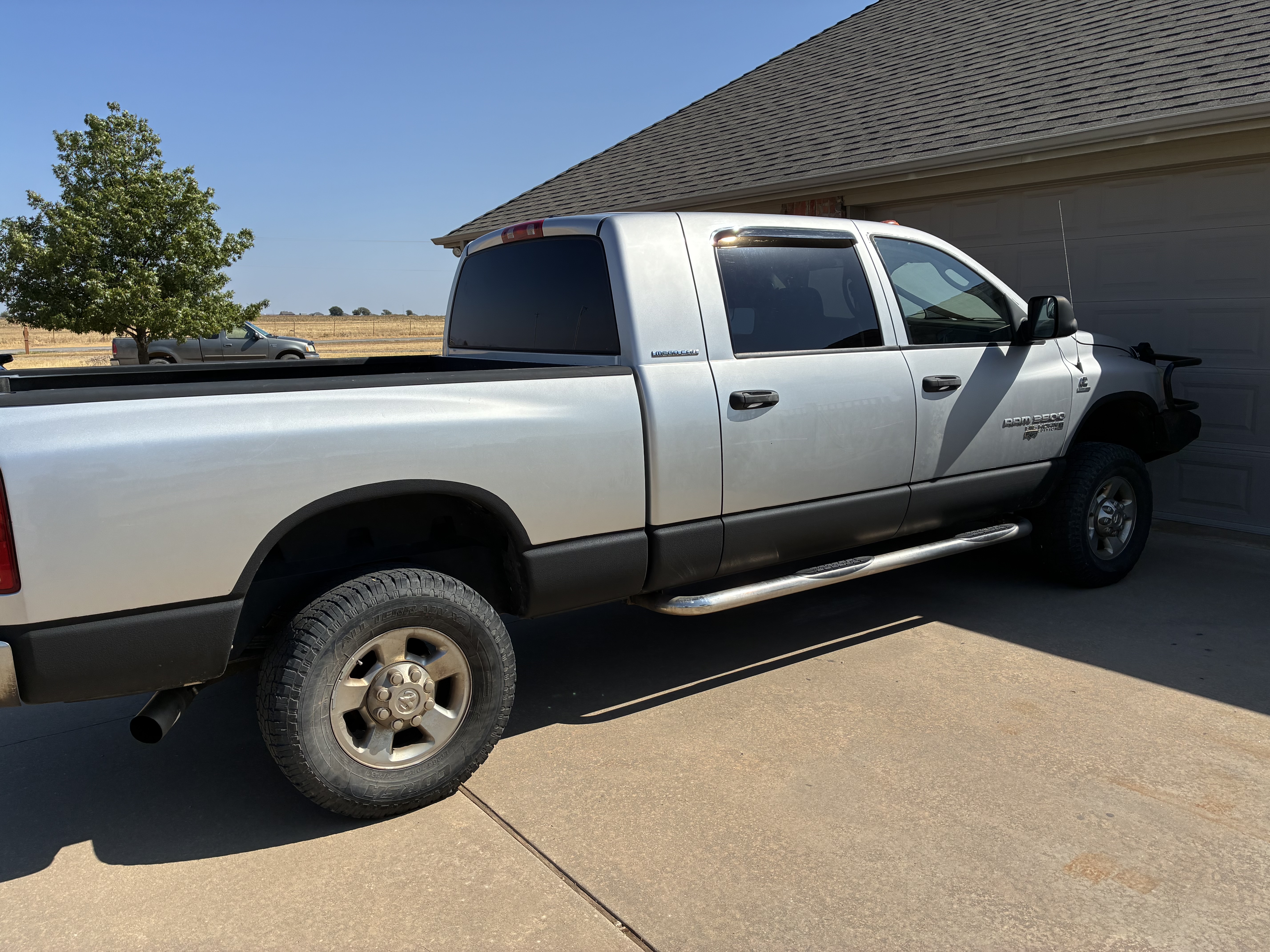 Used 2006 Dodge Ram 3500 Truck Laramie w/ Protection Group AWD/4WD image 12