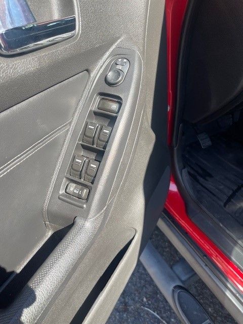 Used 2010 HUMMER H3 AWD/4WD image 13