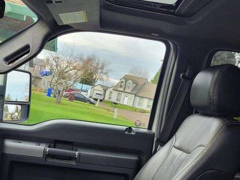 Used 2016 Ford F350 Lariat w/ Lariat Ultimate Package image 5