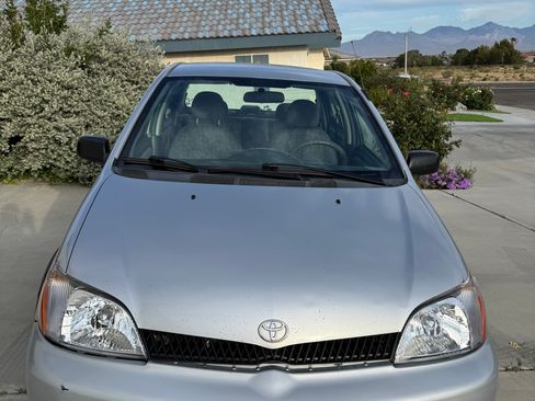 Used 2002 Toyota Echo Sedan FWD image 1