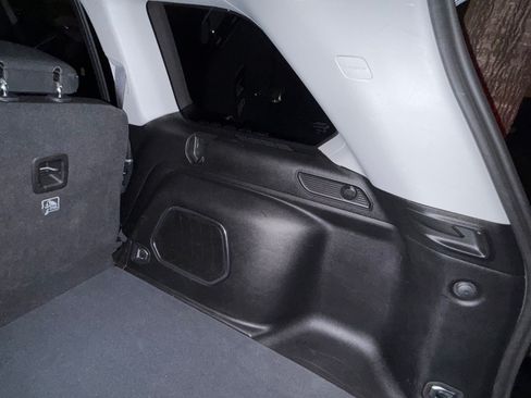 Used 2023 Jeep Grand Cherokee 4WD 4xe w/ Luxury Tech Group II image 5