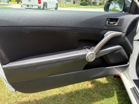 Used 2010 Scion tC FWD image 17