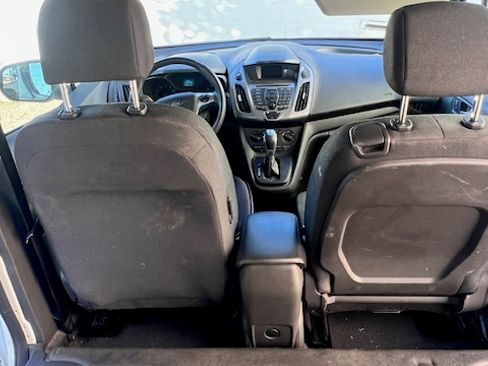 Used 2015 Ford Transit Connect XLT image 21
