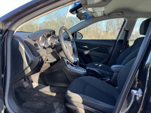 Used 2011 Chevrolet Cruze LT w/ RS Package image 14