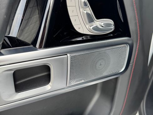 Used 2025 Mercedes-Benz G 550 image 8