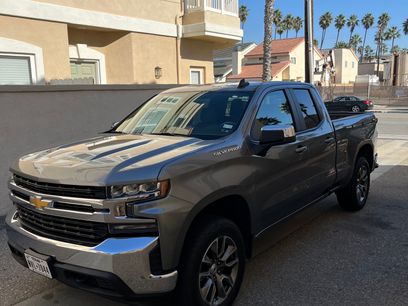 Used 2020 Chevrolet Silverado 1500 LT w/ Trailering Package