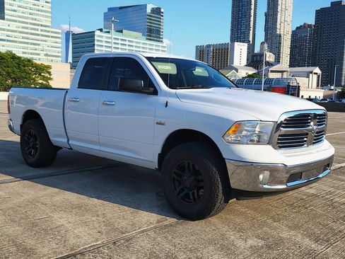 Used 2015 RAM 1500 Big Horn image 9