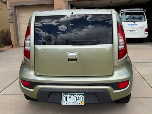 Used 2013 Kia Soul + image 5