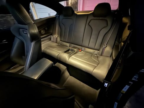 Used 2018 BMW M4 Coupe w/ Competition Package image 14