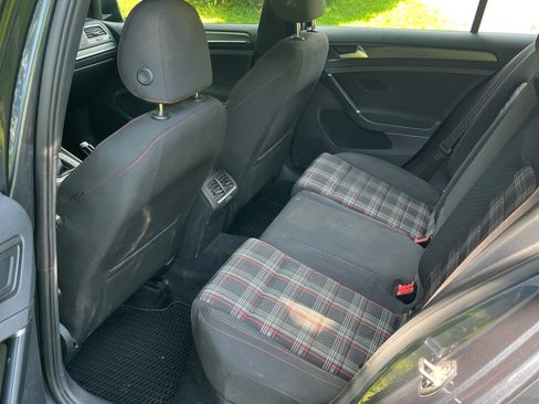 Used 2018 Volkswagen GTI S FWD image 16