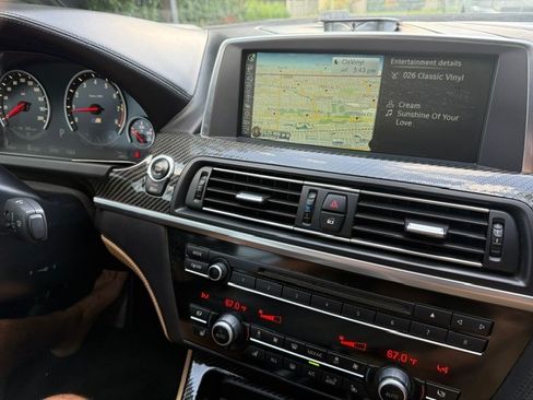 Used 2014 BMW M6 Convertible image 13