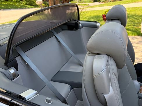 Used 2003 Mercedes-Benz SL 500 image 9