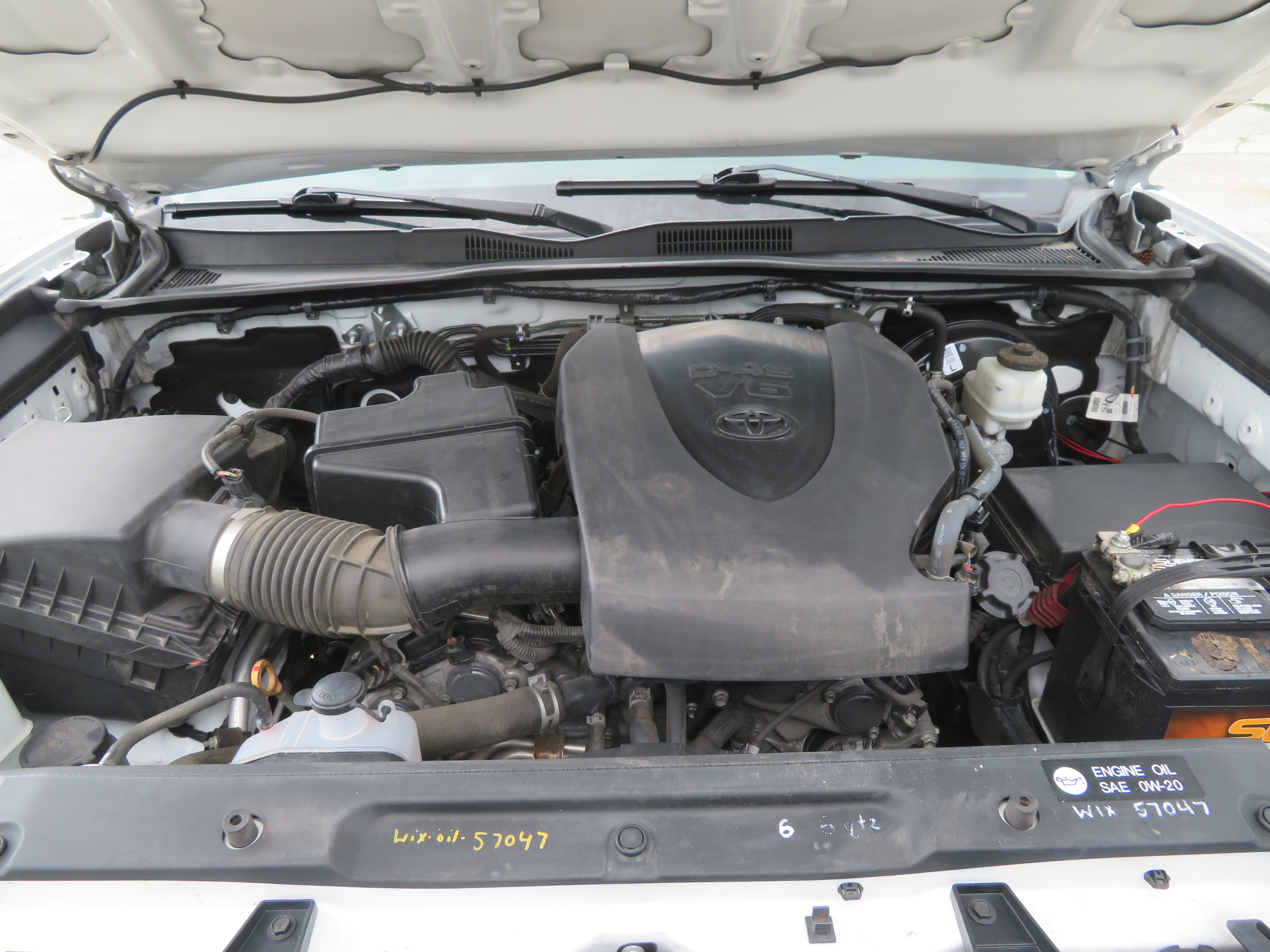 Used 2019 Toyota Tacoma SR5 AWD/4WD image 18