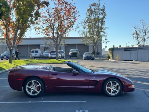 Used 2003 Chevrolet Corvette Convertible w/ Preferred Equipment Group1 image 4