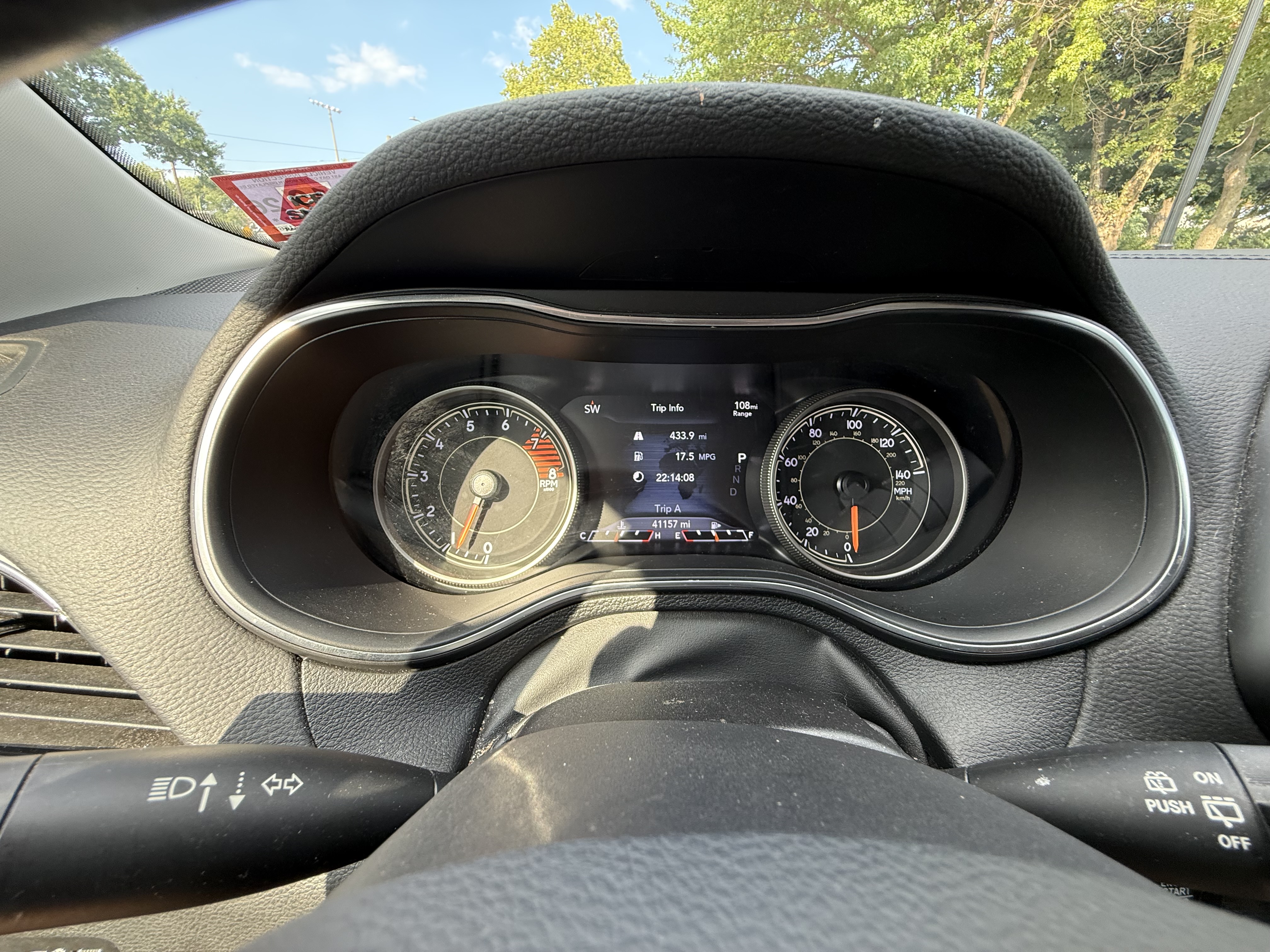 Used 2019 Jeep Cherokee Limited AWD/4WD image 15