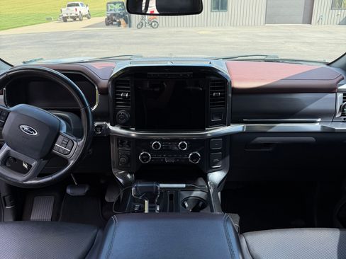 Used 2021 Ford F150 Lariat w/ Equipment Group 502A High image 11