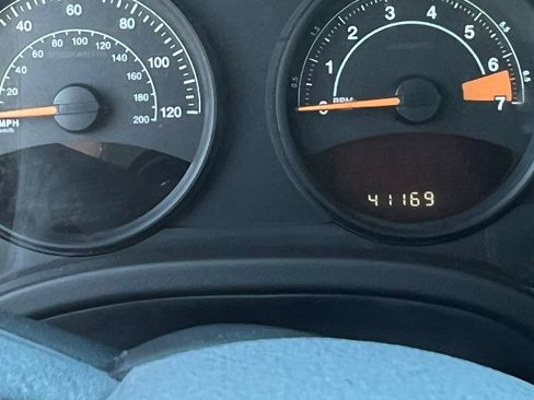 Used 2014 Jeep Patriot Latitude image 8