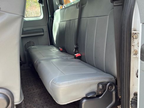 Used 2014 Ford F250 XL image 19