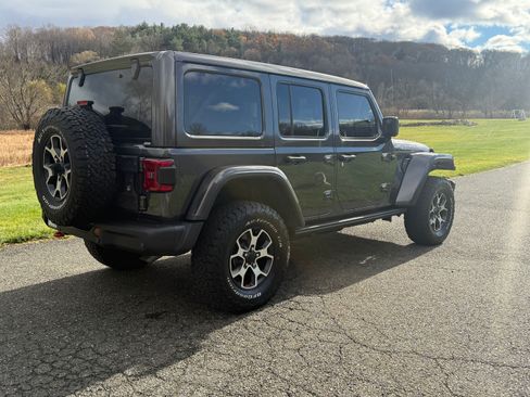 Used 2022 Jeep Wrangler Unlimited Rubicon w/ Steel Bumper Group image 13