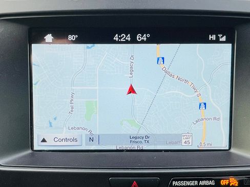 Used 2018 Ford Explorer XLT w/ Equipment Group 201A image 17