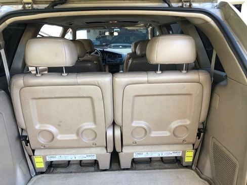 Used 2000 Toyota Sienna XLE image 9