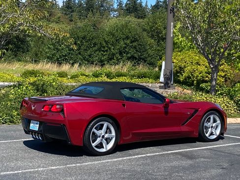Used 2014 Chevrolet Corvette Stingray Convertible w/ 3LT Preferred Equipment Group RWD image 2
