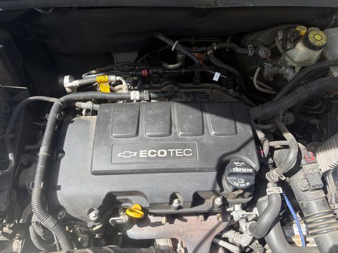 Used 2016 Chevrolet Cruze LT FWD image 28