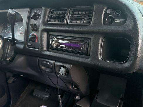 Used 2001 Dodge Ram 1500 Truck Long Bed image 16