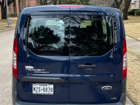 Used 2014 Ford Transit Connect XL image 2