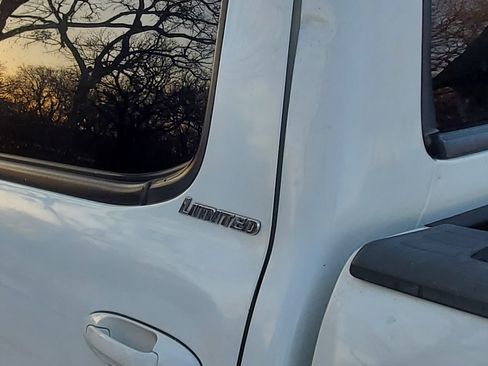 Used 2006 Toyota Tundra Limited image 18