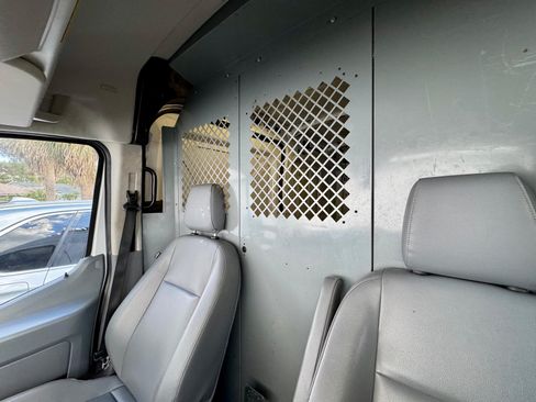 Used 2016 Ford Transit 250 148 Medium Roof image 12