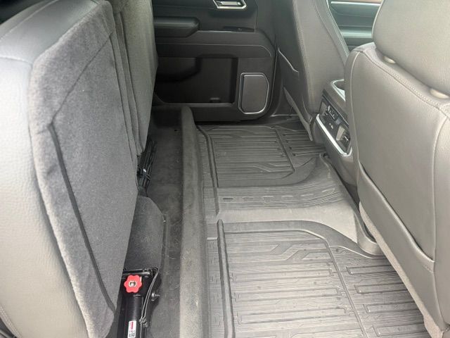Used 2025 GMC Sierra 1500 Denali AWD/4WD image 11