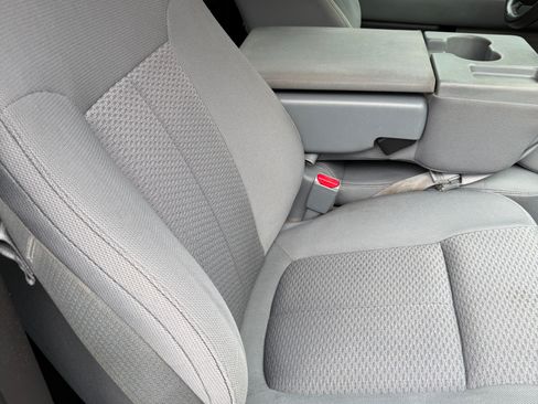 Used 2013 Ford F150 XLT w/ Luxury Equipment Group image 10