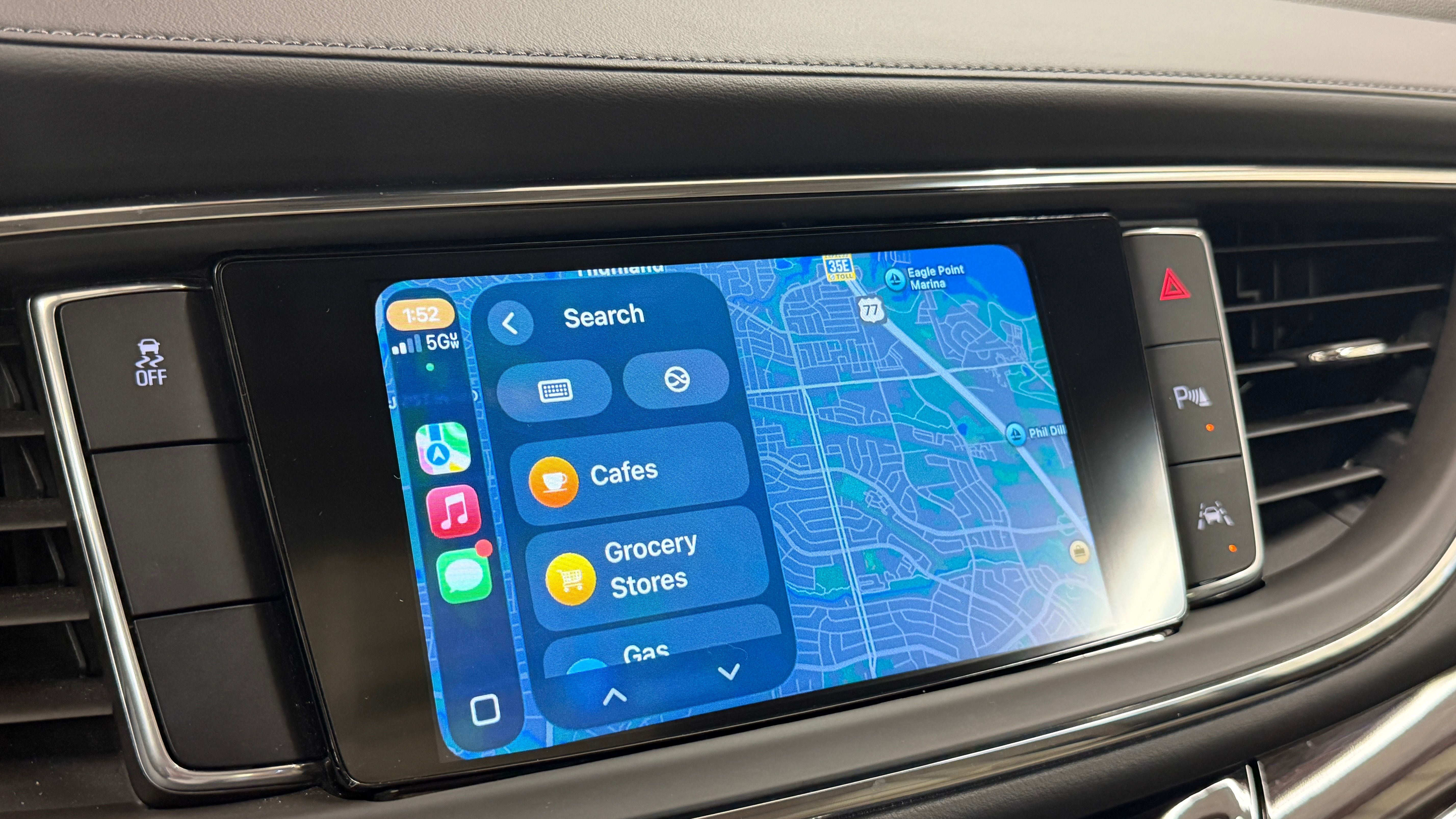 Used 2018 Buick Enclave Premium FWD image 16