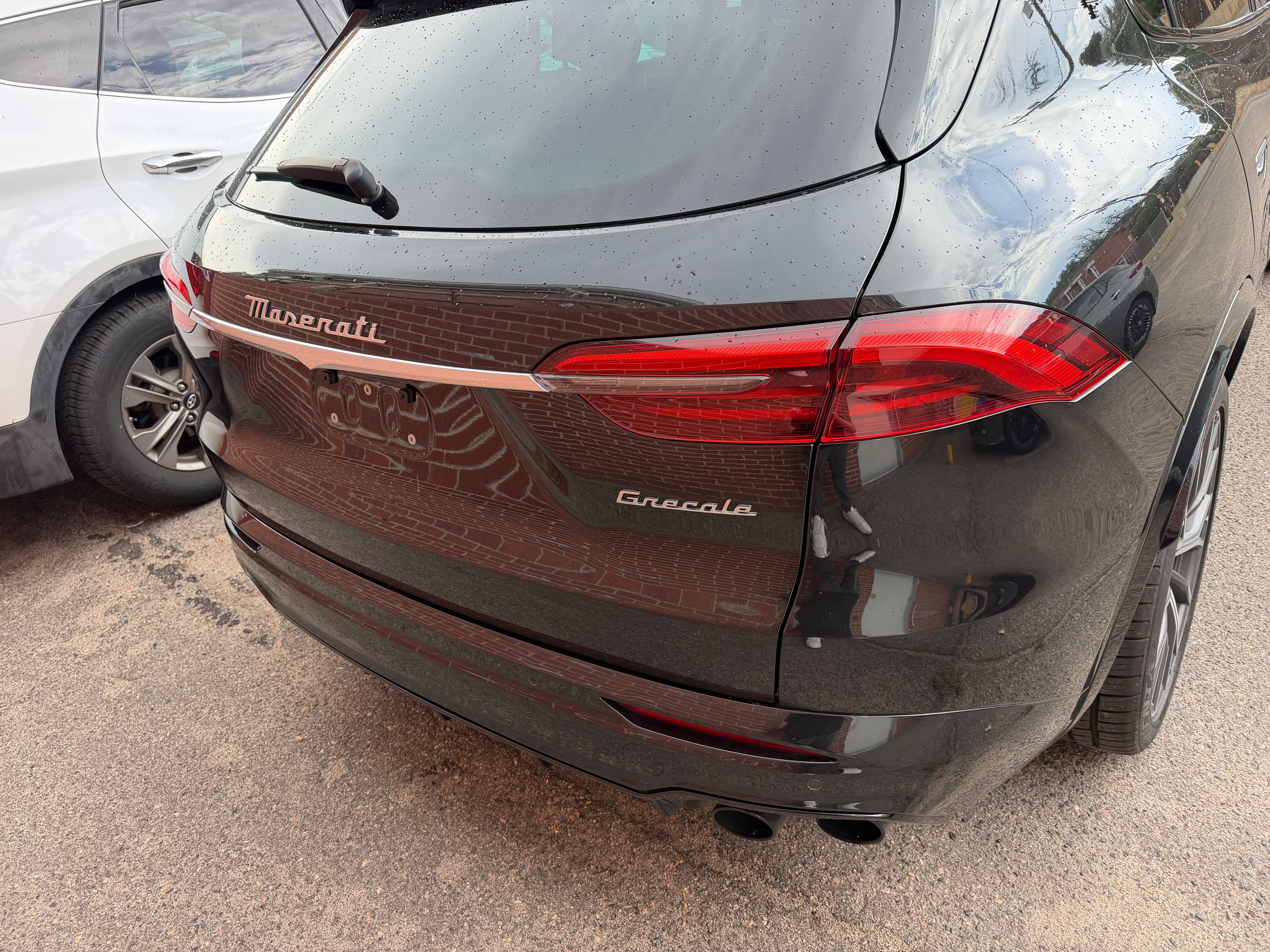 Used 2023 Maserati Grecale Modena AWD/4WD image 11