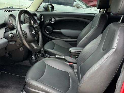 Used 2012 MINI Cooper Hardtop FWD image 6