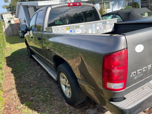 Used 2002 Dodge Ram 1500 Truck 2WD Quad Cab image 1