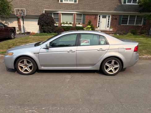 Used 2004 Acura TL FWD image 3