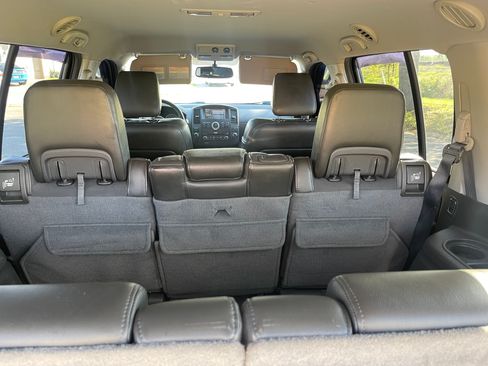 Used 2012 Nissan Pathfinder Silver image 18