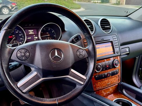 Used 2009 Mercedes-Benz ML 350 4MATIC image 22