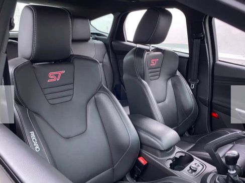 Used 2013 Ford Focus ST image 10
