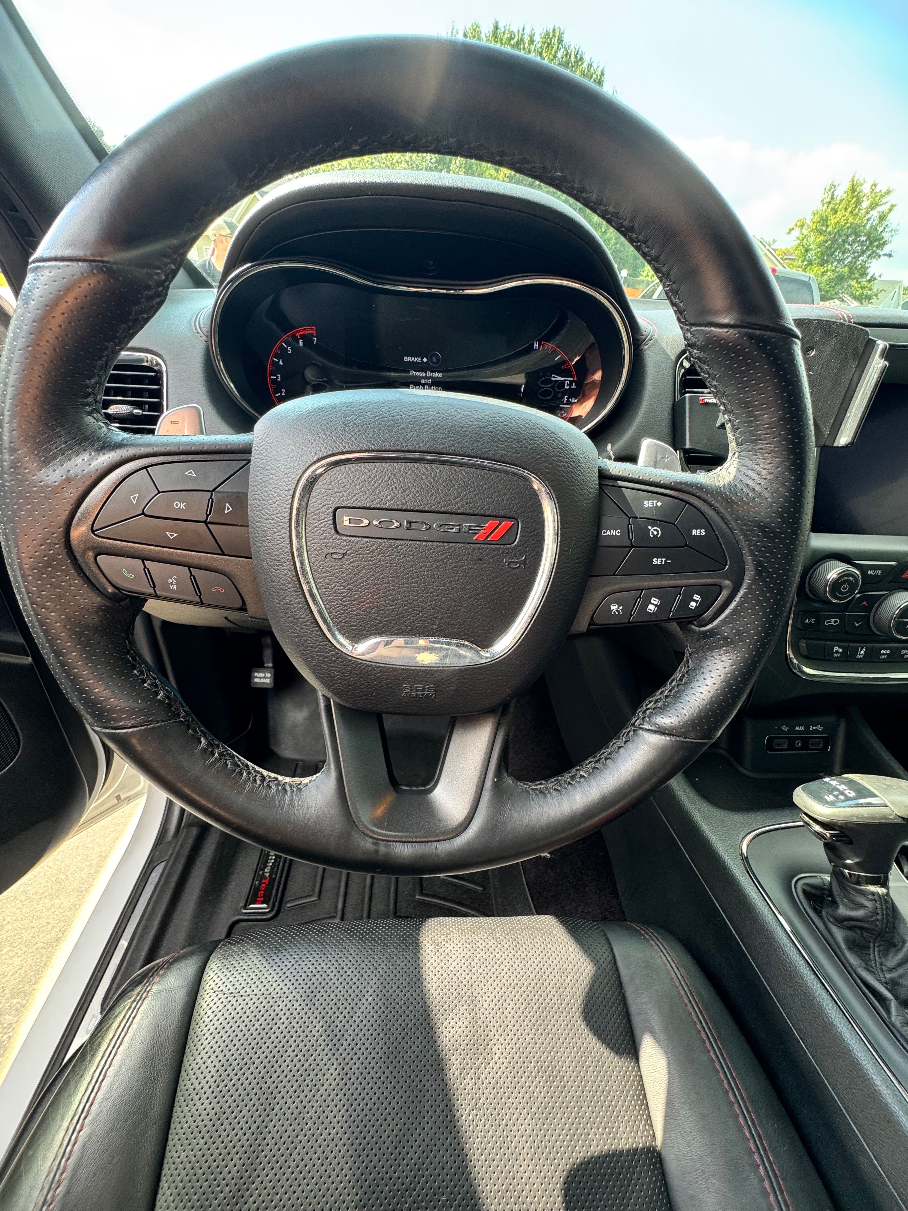 Used 2018 Dodge Durango R/T w/ Technology Group AWD/4WD image 8