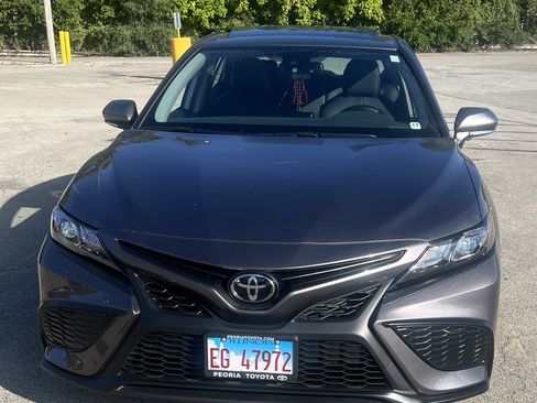 Used 2024 Toyota Camry SE w/ Cold Weather Package image 1