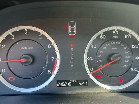 Used 2010 Honda Accord EX-L image 9