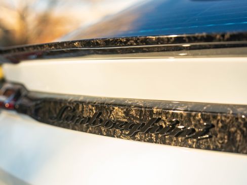 Used 2019 Lamborghini Urus image 13