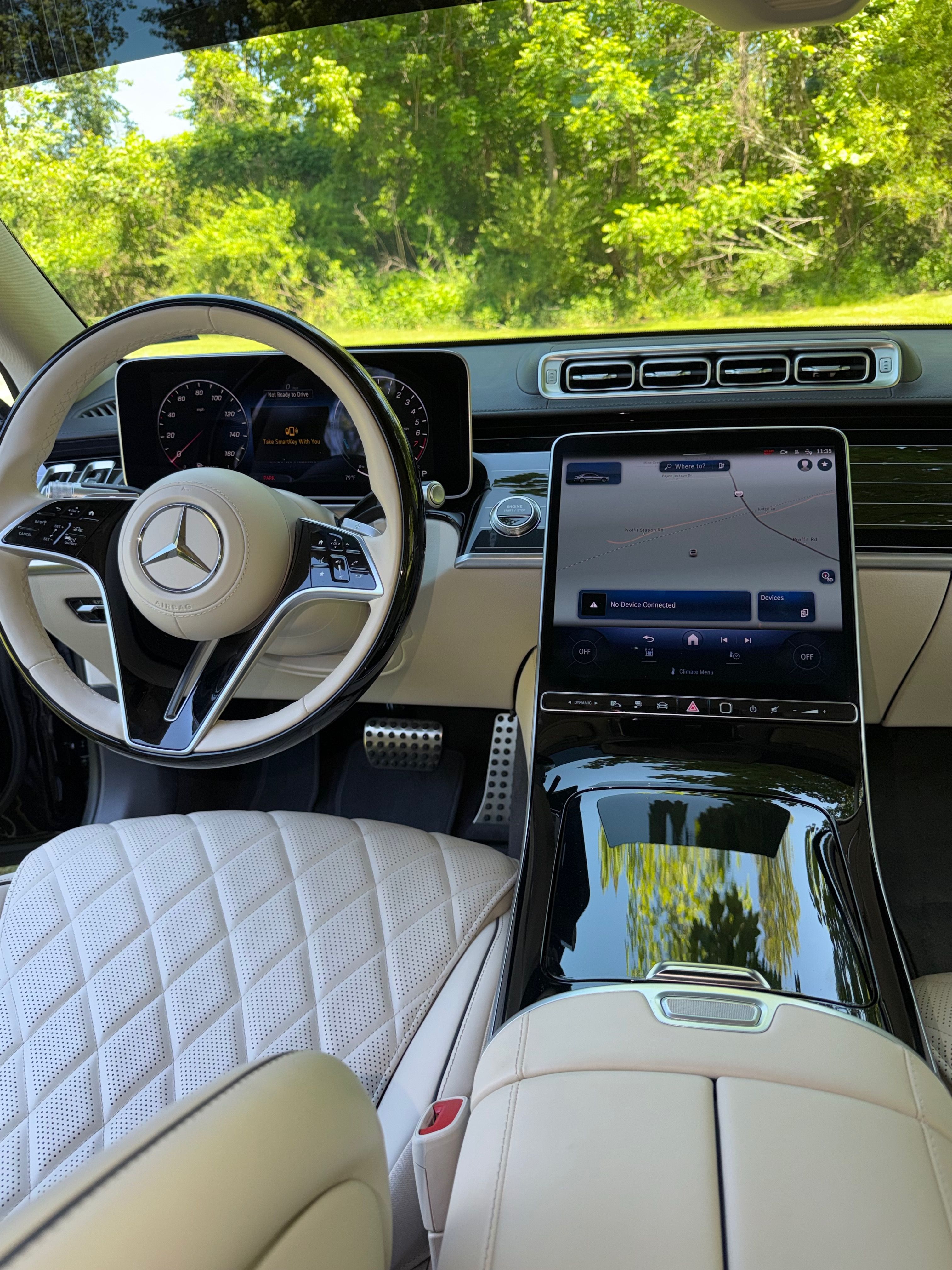 Used 2025 Mercedes-Benz S 580e 4MATIC Sedan image 10