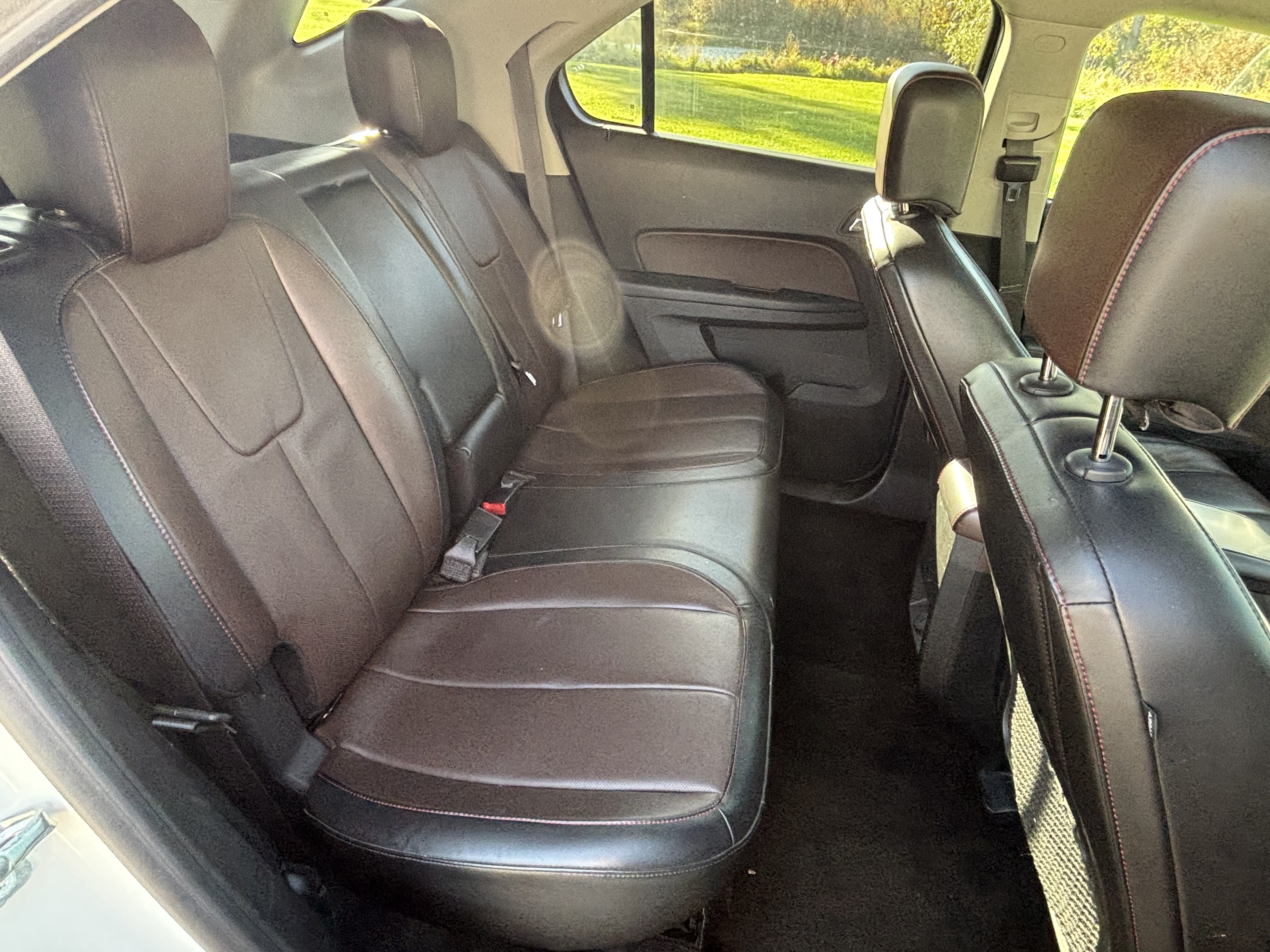 Used 2014 Chevrolet Equinox LT w/ Power Convenience Package AWD/4WD image 16